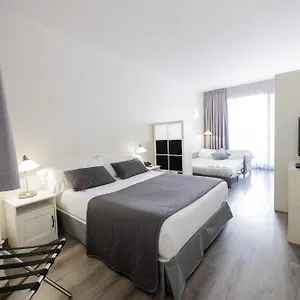 Apart-hotel Atenea Calabria, Barcelona