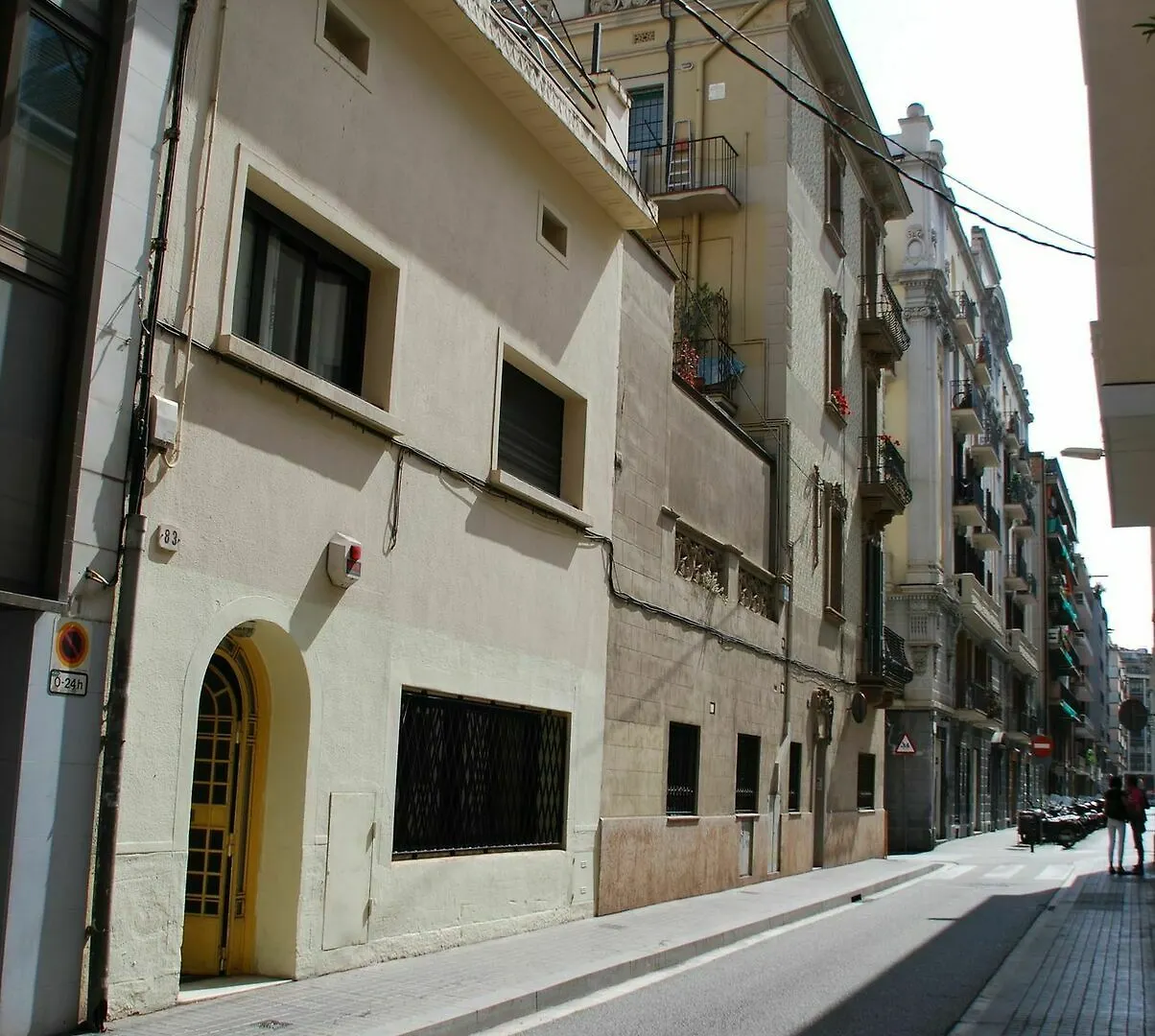 *** Love hotel Hotel Casita Amarilla Barcelona Spain