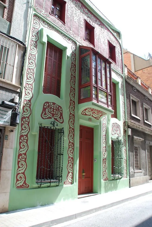 Hotel Casita Amarilla Barcelona Spain